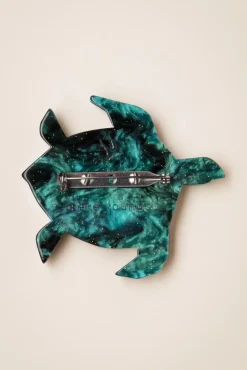 A Turtle Named Groar Broche