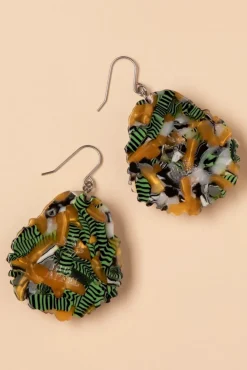 Adorned In Feathers Iris Drop Oorbellen