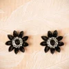 Audrey Jet Flower Stud Oorbellen In Zwart En Zilver