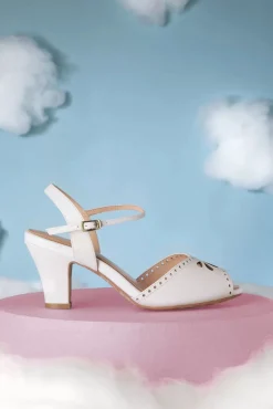 Ava New Muse Sandaaltjes In Gebroken Wit