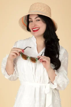 Bari Strohoed In Zand