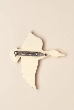 Beatrice Beswick Broche