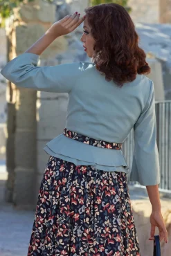 Bertha Minty Linnen Blazer In Dusty Mint