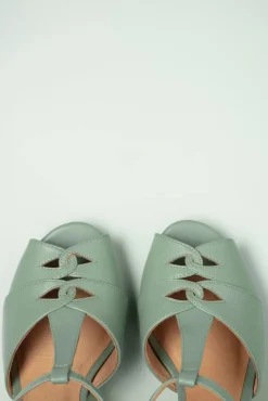 Catherina T-Strap Pumps In Mintgroen