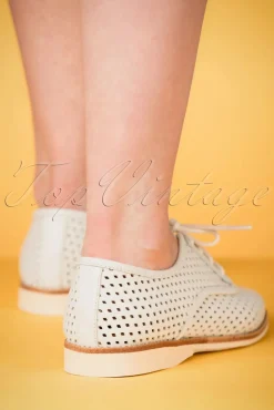 Derby Punch Schoenen In Gebroken Wit