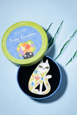 Feline Florescence Broche