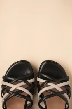 Gabriella Sandaal In Zwart En Creme