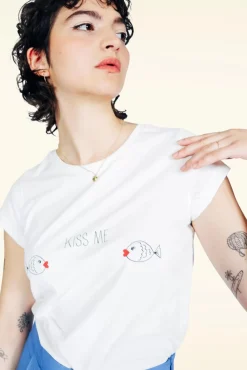 Kiss Me T-Shirt In Ecru
