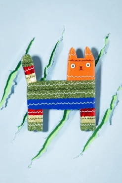 Pinata Cat Broche