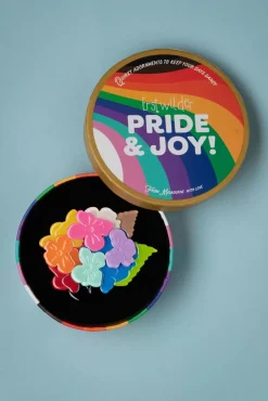 Rainbow Heartfelt Hydrangea Broche