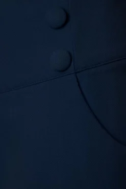 Schattig Als Een Knoopshort In Marineblauw