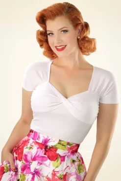 She Who Dares-Top In Gebroken Wit