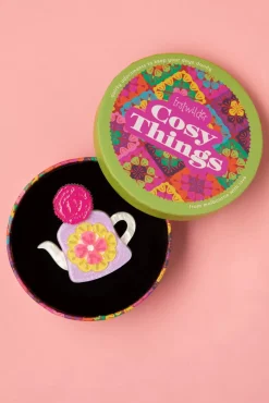 Short, Stout And Cosy Broche