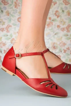 Singapore T-Strap Ballerina's Flats In Rood