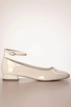 Trixie Lak Ballerina Pumps In Creme