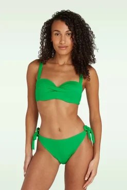Twisted Bikinitop In Bright Green Relief